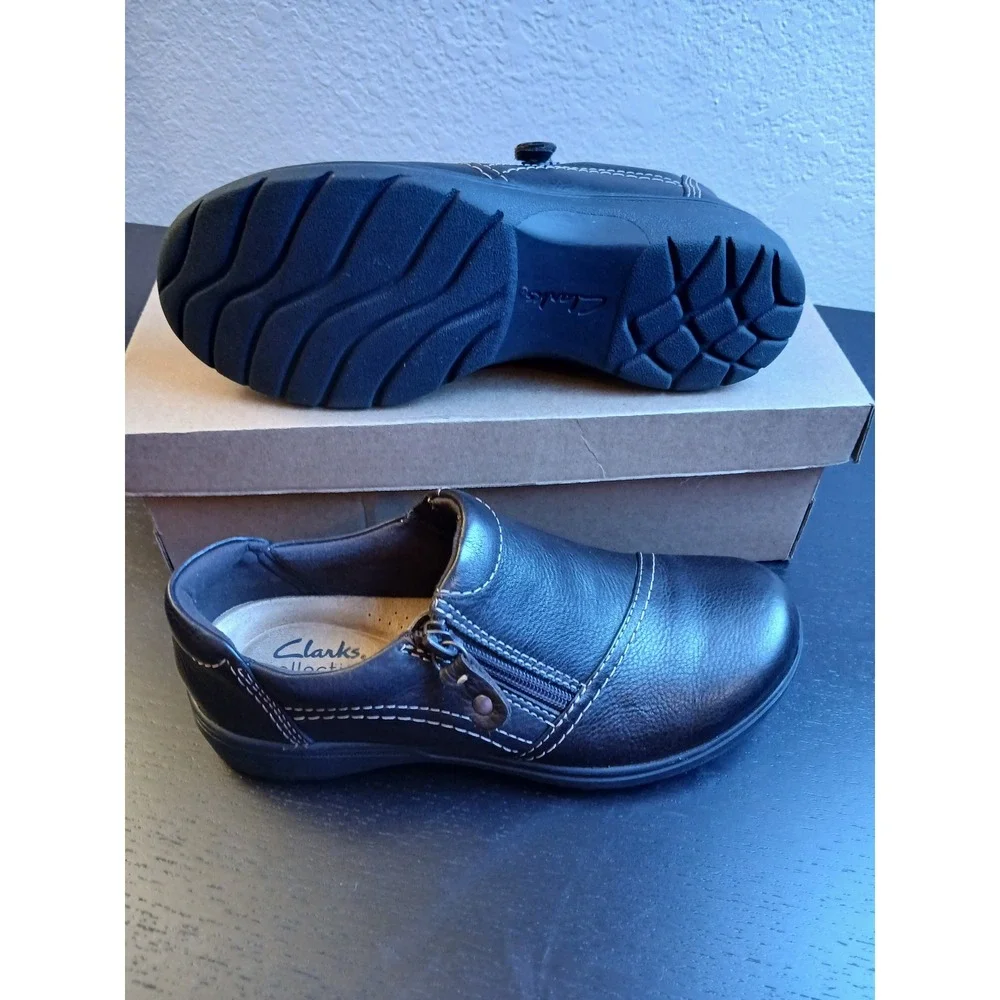 Clarks Collection Black Leather Zip Loafers Womens 6.5 M 261750534040 Comfort